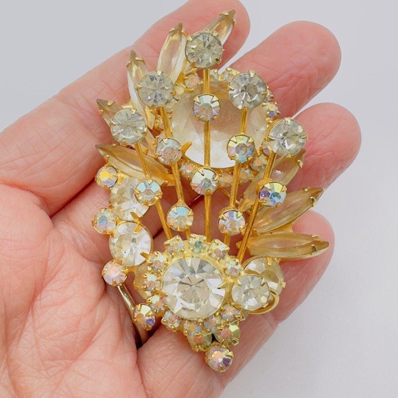 Juliana D&E Brooch Clear Rhinestone 3 Dimensional Flower Gold Tone 3 Inch Beauty